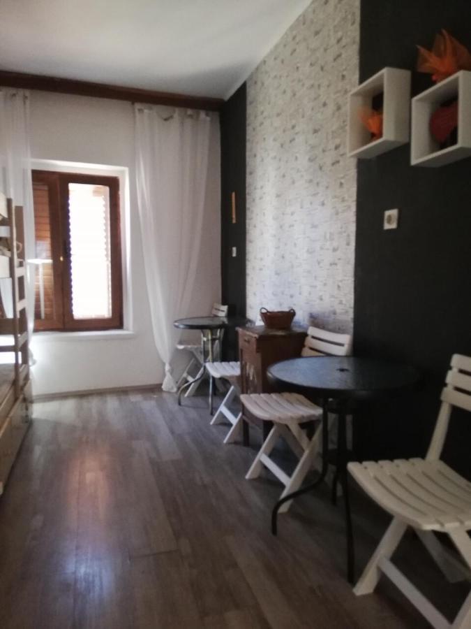 Хостел Hvar Centre Dorms Хвар Екстер'єр фото
